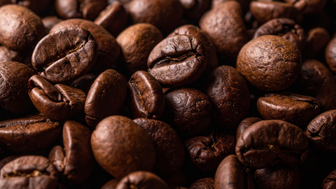 Cafeína y definición: ¿Cómo funciona y cómo usar este ingrediente para la pérdida de grasa?